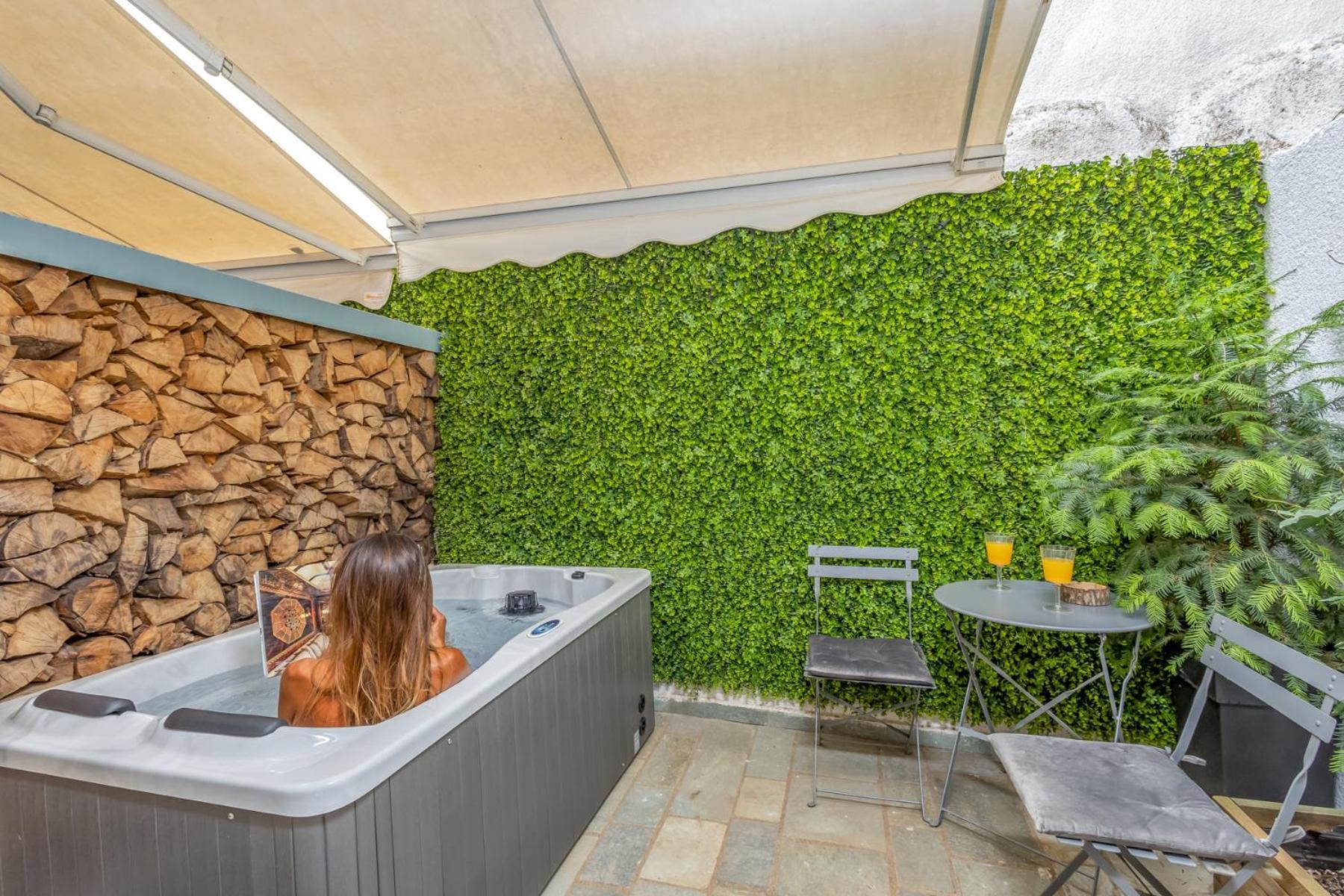 אראחובה Blue Mountain Guesthouse By Seablue מראה חיצוני תמונה
